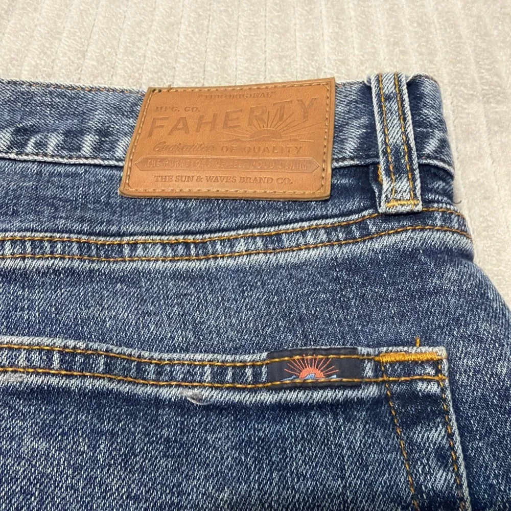 Faherty Mens 38x30 Jeans Organic Cotton Blend Straight Leg Mid Rise Medium Wash